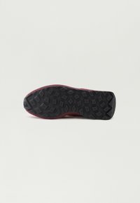 Thumbnail Image 5