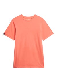 Kortærmet T-shirt i lys koralfarve, lavet af blødt bomuldsstof. Har en klassisk rund hals og minimal branding på ærmet.