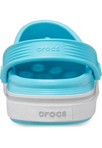 Crocs Rantasandaalit - neon blue