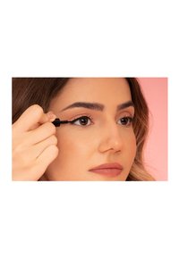 Miniatuurafbeelding 3