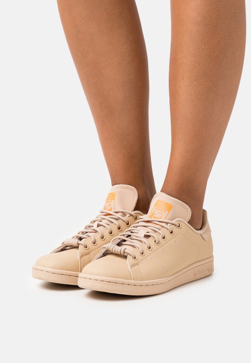 stan smith beige adidas