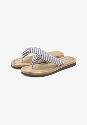 Gestreepte stoffen teenslippers met een natuurlijke houttextuur in de zool en een zwarte rubberen onderkant. De banden zijn grijs en wit met een gedraaid ontwerp.