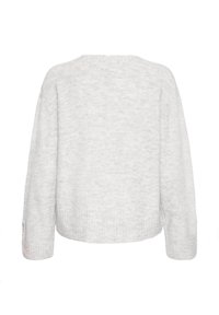 Helehall, kudumiga kampsun, lahtise istuvusega, ümmarguse kaelusega ja soonikkoes varrukakätistega. Pehme tekstuur kergelt hallika tooniga.