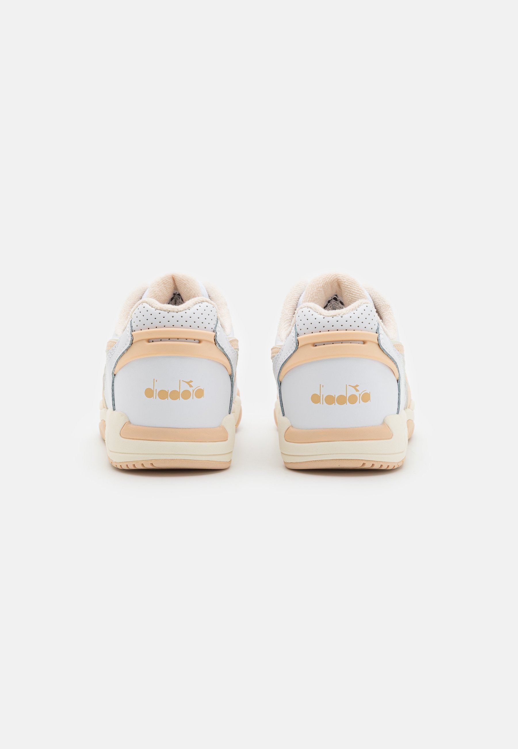 Diadora Herren Winner SL Sneaker Super White – Retro-Tennis-Design, Wildleder, C1350