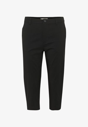 Pantalons noirs cropped en tissu lisse, dotés d'une fermeture à bouton, de poches avant et d'un design à jambe droite.