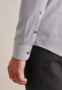 Seidensticker SLIM - Camicia elegante - grey