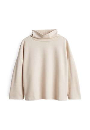 Beiger Oversize-Pullover mit weitem Kragen, gerippter Textur und abgesenkten Schultern, ausgestattet mit langen Ärmeln und einem lockeren Schnitt.