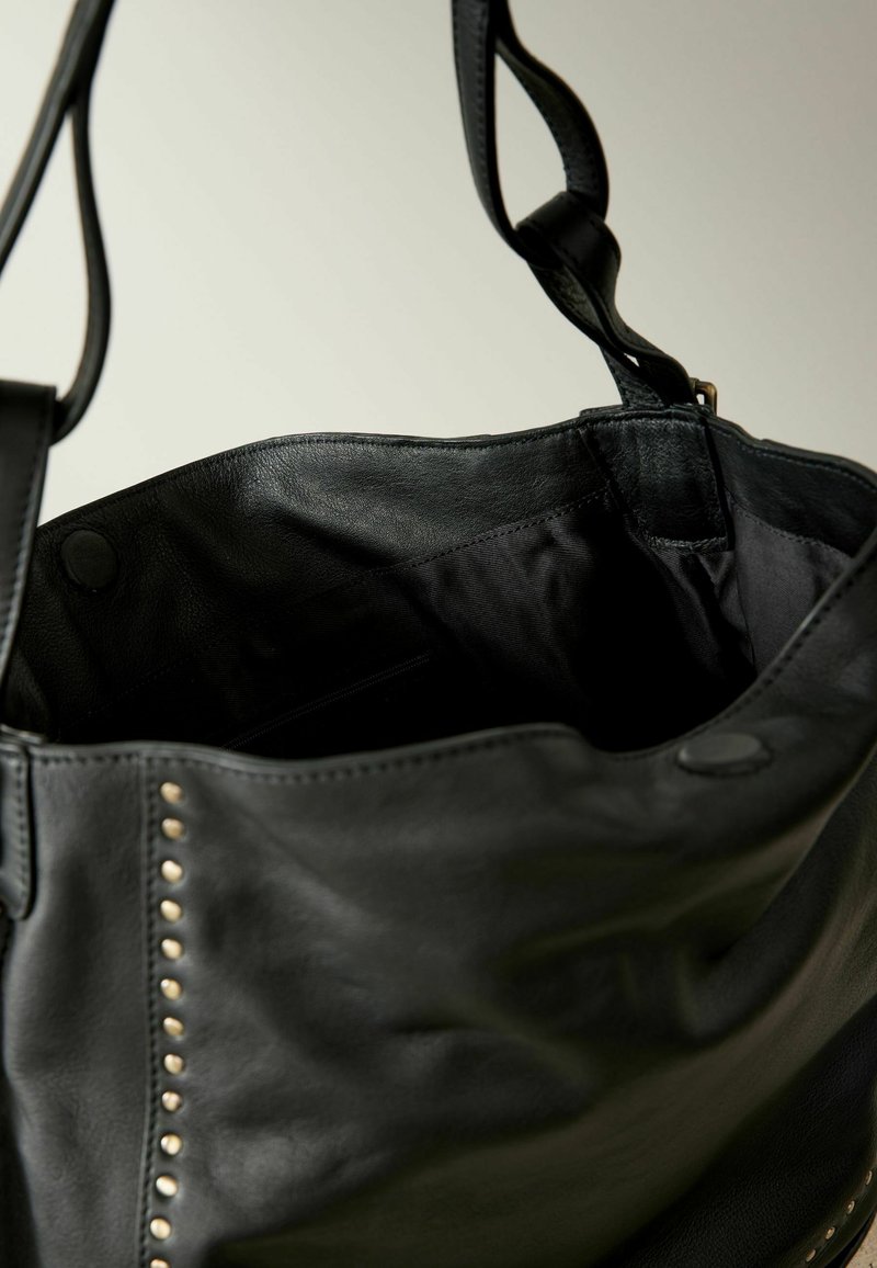 Sac à Main Noir Avec Studs Et Yeux - Style Rock - Multi-compartiments - Bandoulière Réglable