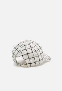 Tommy Hilfiger LUXE JACQUARD - Cap - ancient white