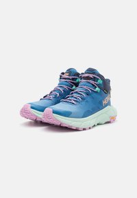 HOKA TRAIL CODE GTX - Pārgājienu apavi - foggy night/aqua breeze