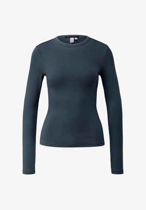 Niebieska koszula z długim rękawem wykonana z gładkiego, elastycznego materiału. Posiada okrągły dekolt, dopasowany krój oraz delikatną teksturę na całej powierzchni.