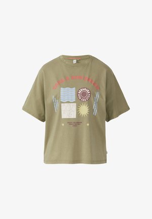T-shirt en coton vert olive avec une coupe décontractée. Présente un imprimé graphique avec un soleil, des vagues et des formes en rouge, bleu et jaune. Manches courtes.