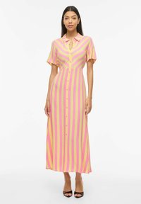 Non sélectionné, pale banana