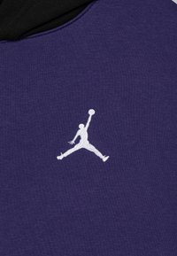 Jordan ESSENTIALS HOODIE UNISEX - Felpa con cappuccio - purple