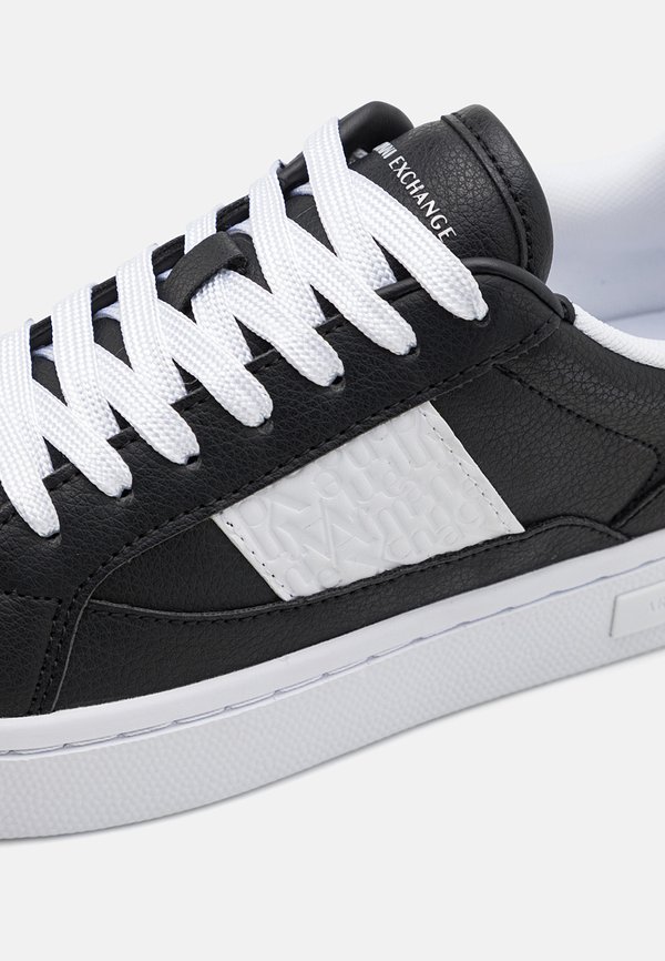 LACE UP  - Trainers4