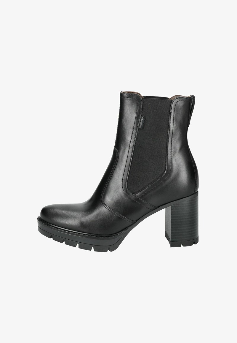 Stivali alla caviglia in pelle nera con tacco alto a blocco, pannelli laterali elasticizzati e suola in gomma texturizzata. Presentano un design elegante con punta affusolata.