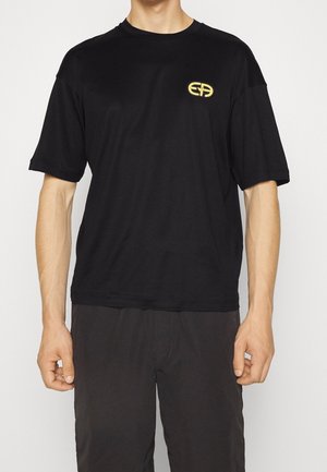 T-shirts basic - black