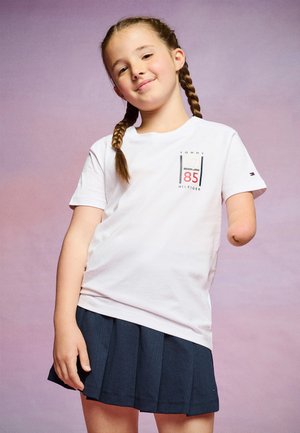 GRAPHIC TEE UNISEX - Tričko s potlačou - white