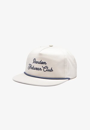 Casquette de baseball blanc cassé avec du texte brodé en bleu marine "Random Hatwear Club" et un liseré bleu au-dessus de la visière.