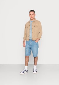 Lee ASHER - Calções de ganga - worn bolton