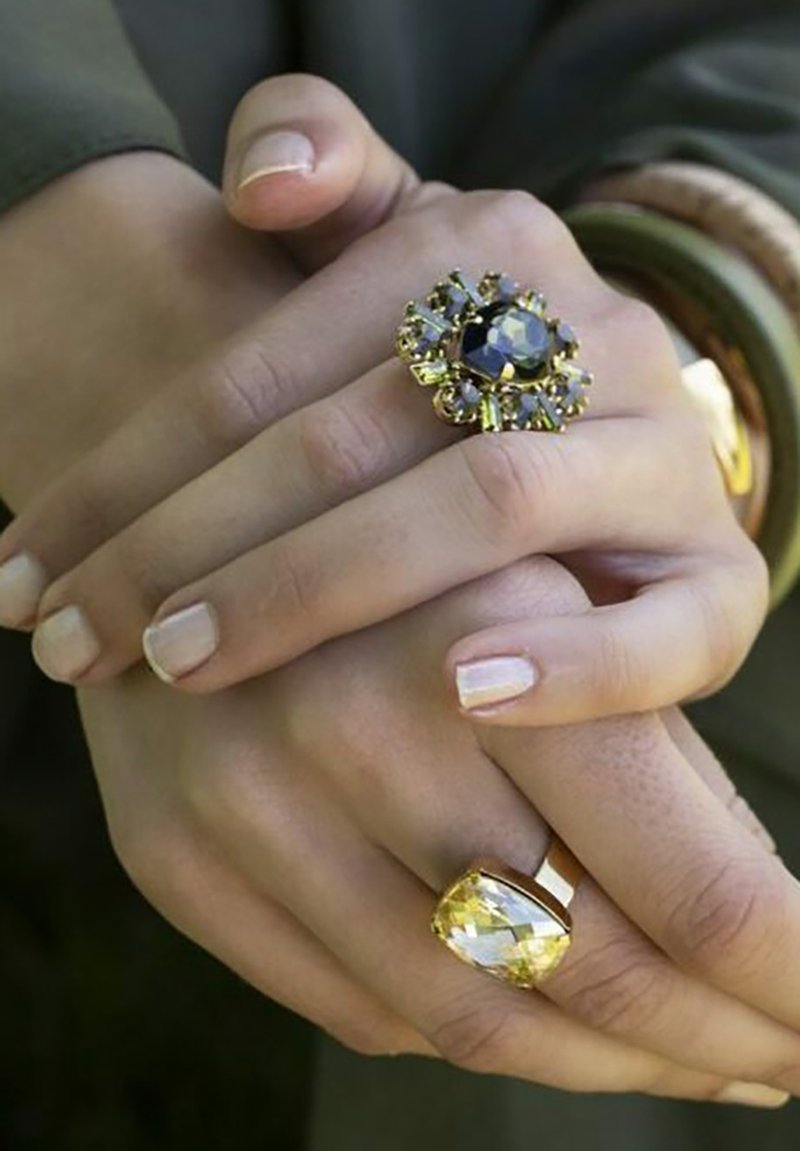 Otazu Ring - gold coloured