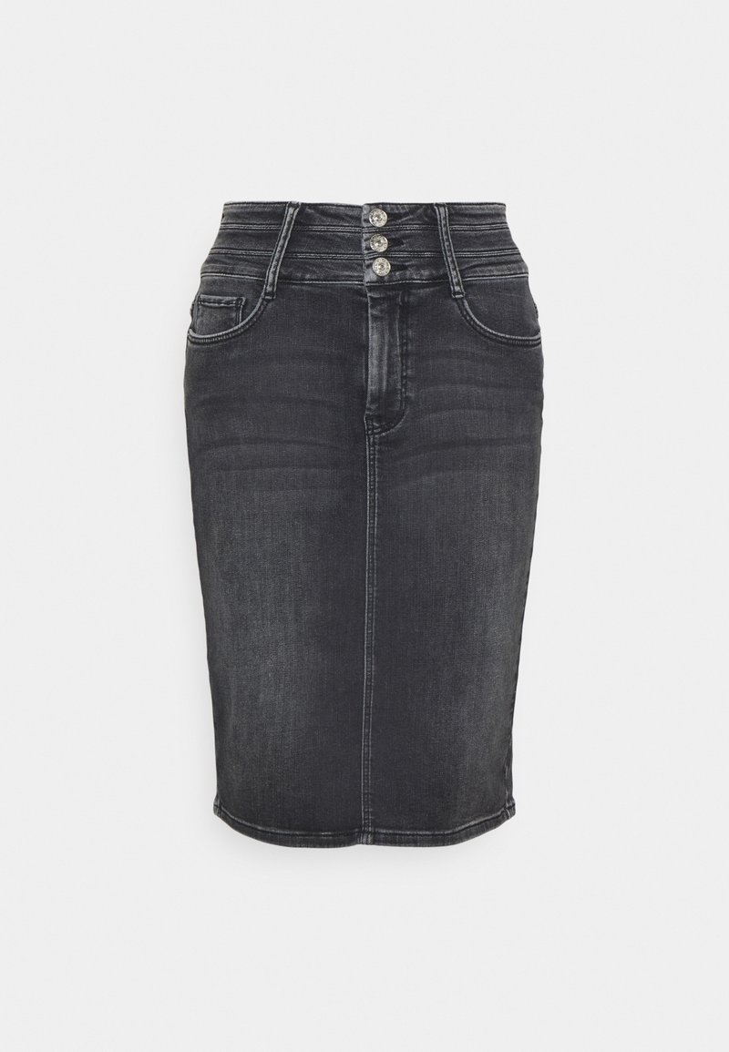 Mørk denim blyantskirt med treknaplukning i taljen, to frontlommer og en tætsiddende silhuet. Glat tekstur og lige snit.