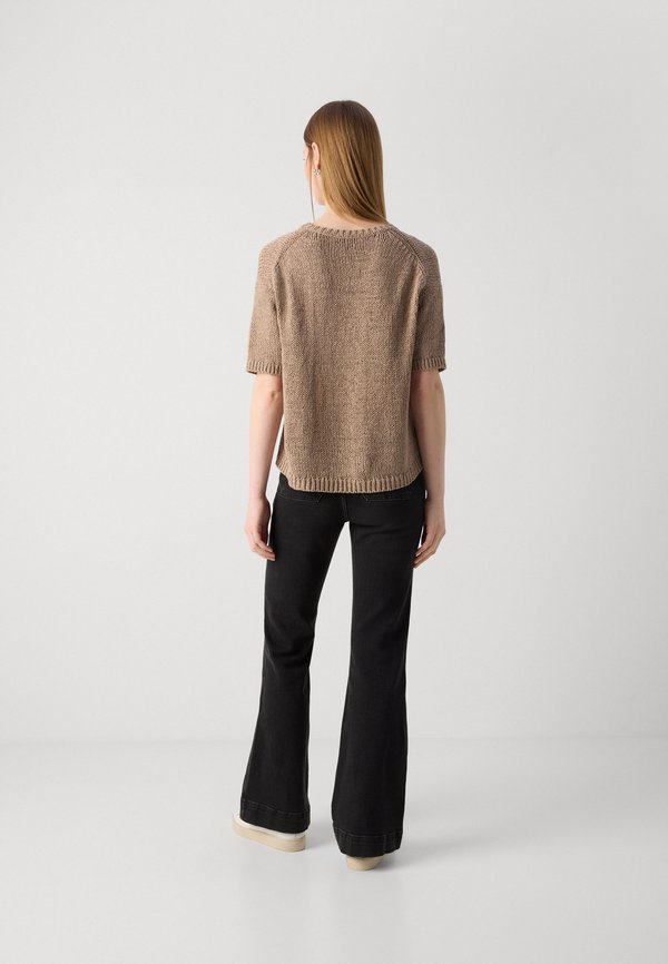 SHORT SLEEVE ROUNDNECK - Basic T-shirt - summer sand4