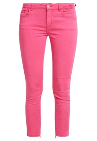 Rosa slim fit jeans tillverkade av en bomullsblandning, med knappstängning fram, bältesloopar och två framfickor. Slät textur.
