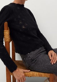 Mango Sweter