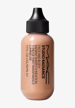 MAC STUDIO RADIENCE FACE & BODY RADIENT SHEER FOUNDATION - Fond de teint - w2