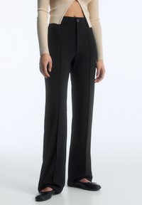 PULL&BEAR Pantalon classique - black