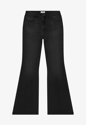 Czarne rozszerzane dżinsy wykonane z denimu, z dopasowaną talią i szerokimi nogawkami. Posiadają klasyczny design pięciu kieszeni oraz subtelne zmiękczenie na przodzie.