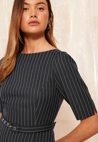 Friends Like These BOAT NECK  - Rochie tip creion - navy blue