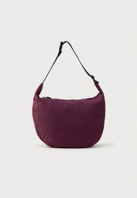 ARKK Copenhagen CORE SLING BAG UNISEX - Cross body bag - amarone