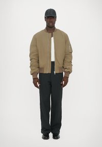 032c WORKSHOP JACKET UNISEX - Μπουφάν τύπου bomber - sepia grey