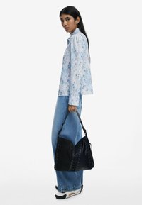 Desigual Schoudertas - black