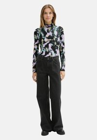 TOM TAILOR DENIM ROLLKRAGEN - Top dugih rukava - abstract batik landscape print