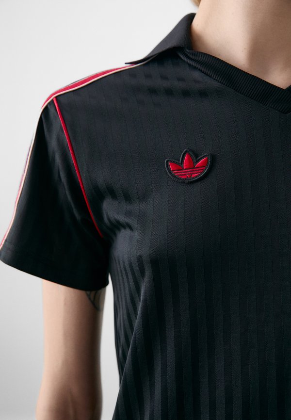 MANCHESTER UNITED ICON - Club wear4