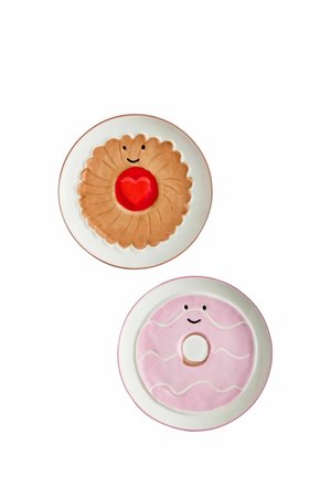 Next, SET OF 2 BISCUIT SIDE PLATES UNISEX - Tallerkener - pink