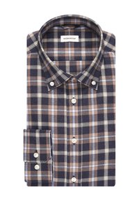 Chemise à carreaux dans des tons marine, marron et bleu clair. Fabriquée dans un tissu à la texture douce, elle présente un col et une manche unique à manchette.