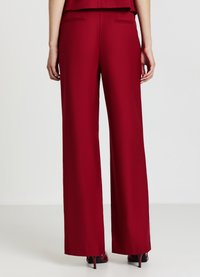 Calliope PALAZZO CON PINCE - Stoffhose - rosso scuro