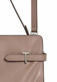 Le Tanneur MAIN GRAND MODÈLE EMIE EN LISSE ET  - Borsa a mano - nude