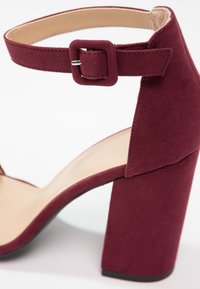 New Look Sandali con tacco - dark red