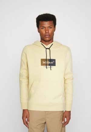 Jack & Jones JORDALSTON BRANDING HOOD - Bluza z kapturem - reed yellow