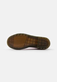 Dr. Martens 1461 - Sapatos de atacadores - pale pink lamper