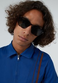 Komono MATTY - Lunettes de soleil - dark brown