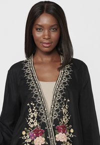 Koroshi LONG-SLEEVED - Ljetna jakna - black