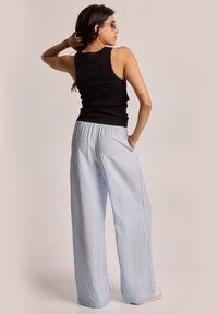 America Today PAGE - Trousers - babyblue