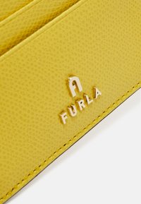 Furla CAMELIA ZIPPED CARD CASE - Novčanik - honey