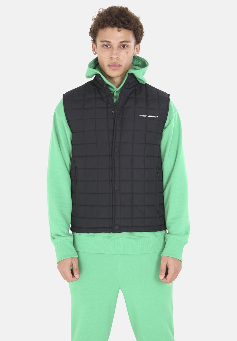 Night Addict Bodywarmer zwart